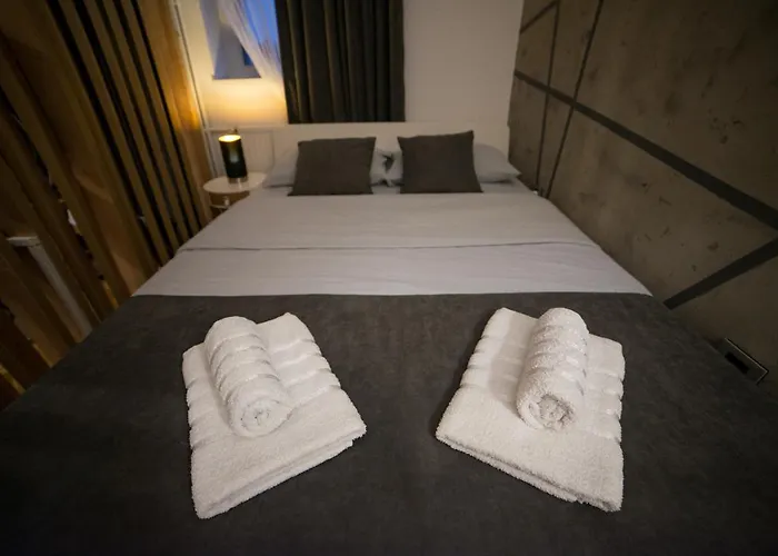 Royal Apartment